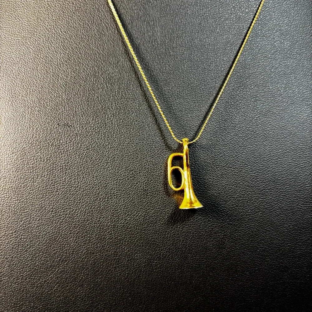 Pendant Necklace‎ Gold Tone Delicate Trumpet Charm Cute
